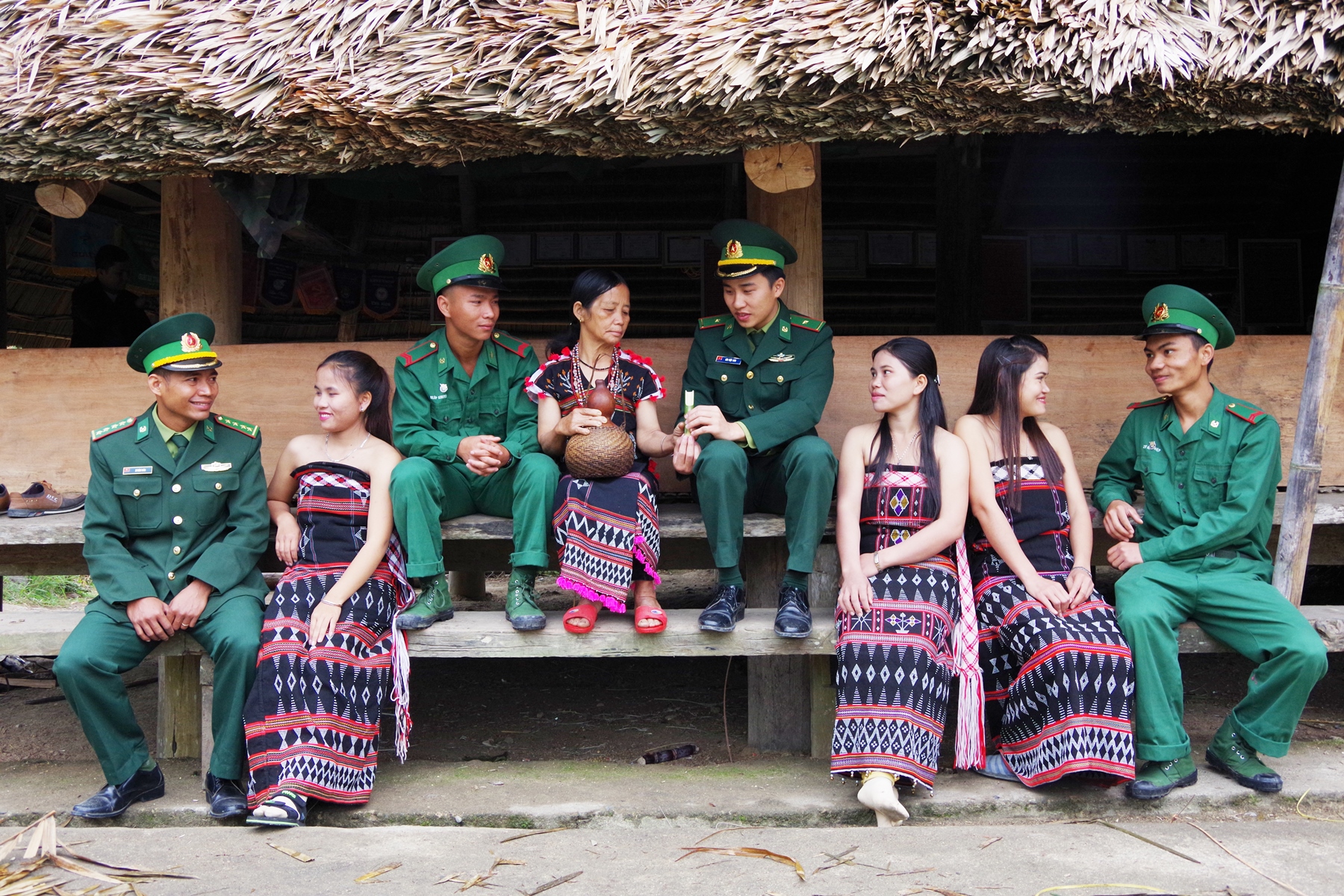 Thắm tình quân dân nơi đầu nguồn biên giới